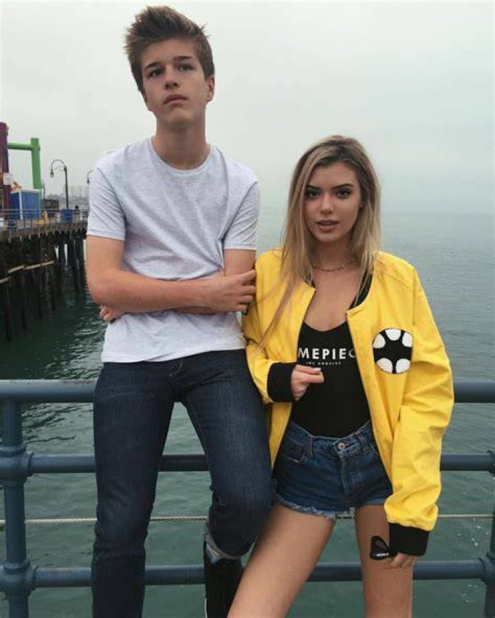 Alissa Violet with her friend Neel