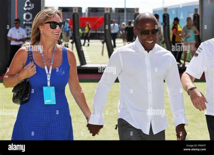 Anthony Hamilton with Linda Hamilton