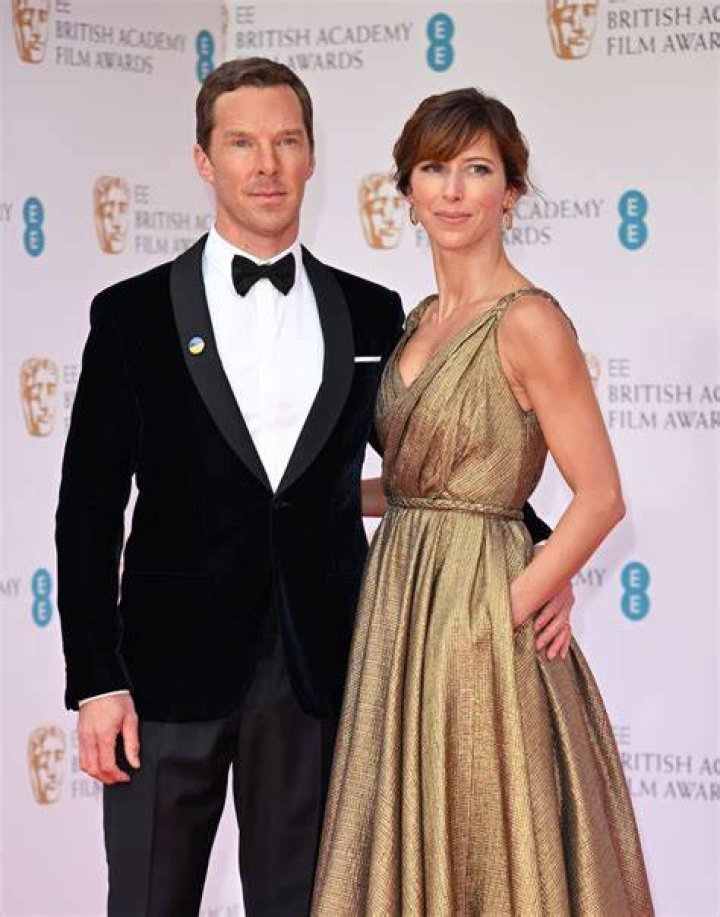 Benedict Cumberbatch and Sophie Hunter 2019 met gala white suit and top hat pink ball gown