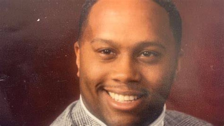 Coach Mike Branch