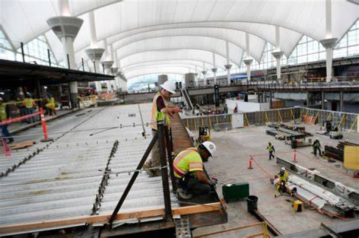 Construction Of Denver Airport