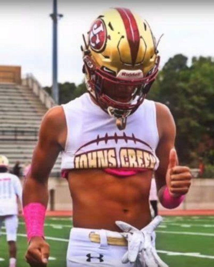 Dajuane Mccoy while playing football
