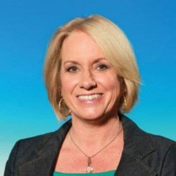 Dei Lynam Bio, Wiki, Age, Height, Husband, Analyst and Net Worth