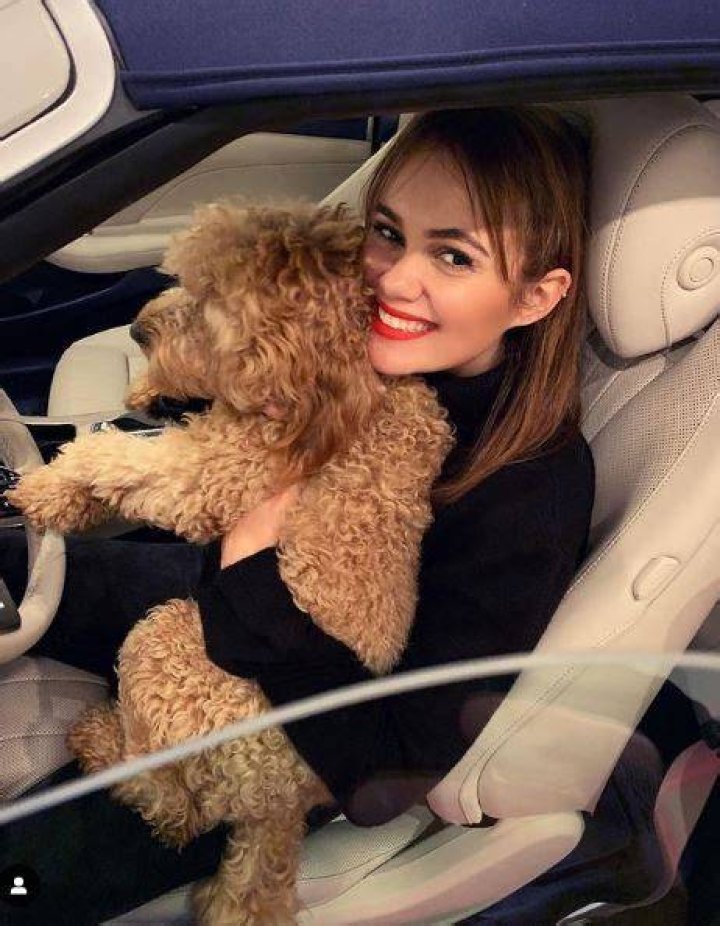 Dina Shihabi has a cute pet dog