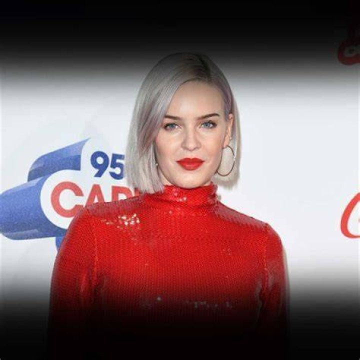 Emma Marie Net Worth and Earnings