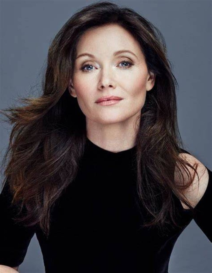 Essie Davis Biography, Age, Height, Husband, Net Worth, Family