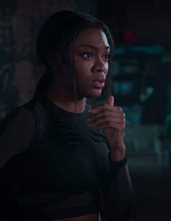 How Tall Is ‘First Kill’ TV Show Actress, Imani Lewis?