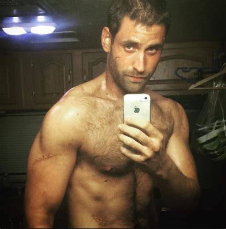 How tall is Oliver Jackson Cohen