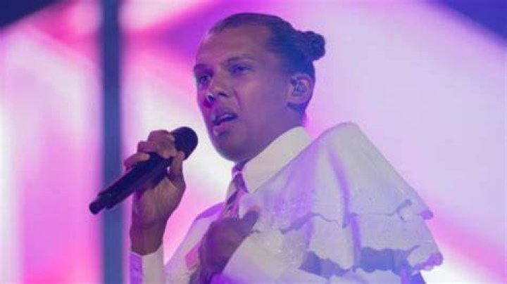 How tall is Stromae