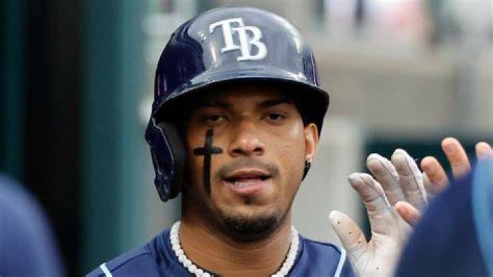 Is Wander Franco Julio Franco son?