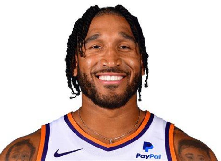 Ish Wainright Net Worth: How rich is Ish Wainright?