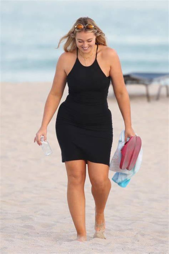 Iskra lawrence 10