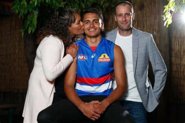 Jamarra Ugle-Hagan Height Parents: How Tall Is He?