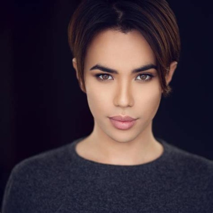 JayR Tinaco – Celebsgraphy