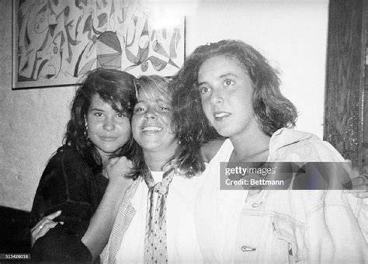 Jennifer Levin With Friends