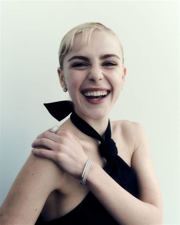 Kiernan Shipka – Celebsgraphy