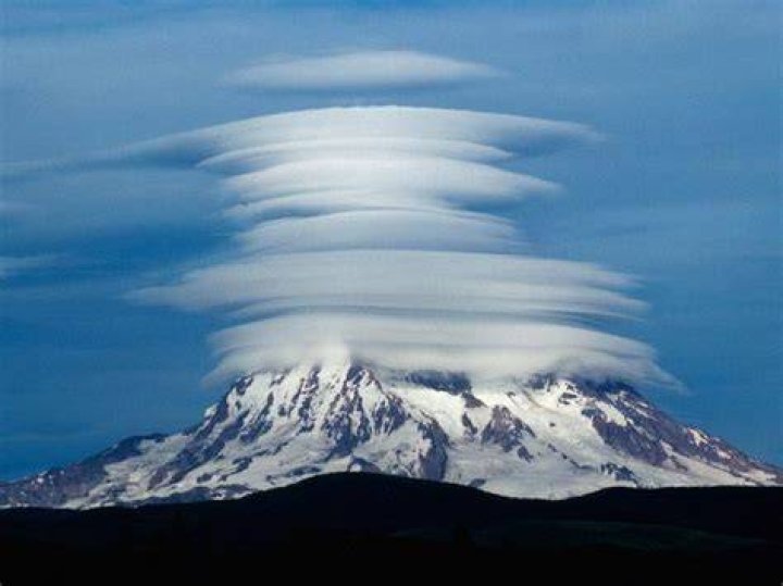 Lenticular Cloud Over Mt. Ranier