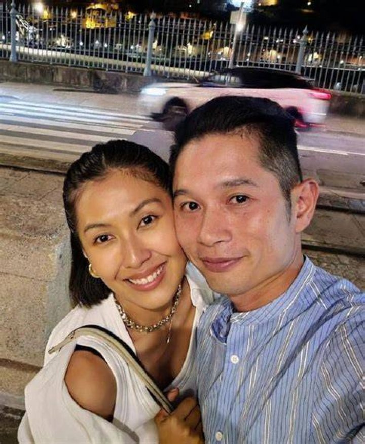 Liz Uy with her husband Raymond Racaza
