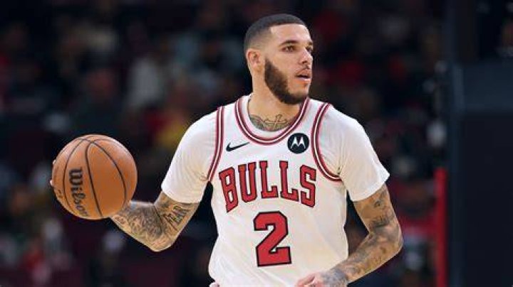 Lonzo Ball's Status Ahead Of Next Season Gets Somber Update