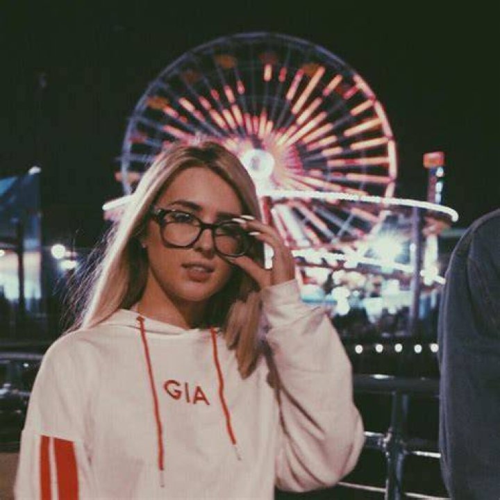 McKenna Kaye cute