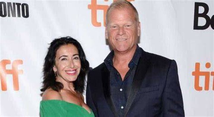 Meet Mike Holmes’ Wife