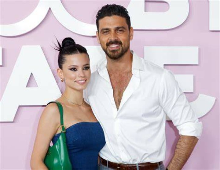Moara is dating Michele Morrone