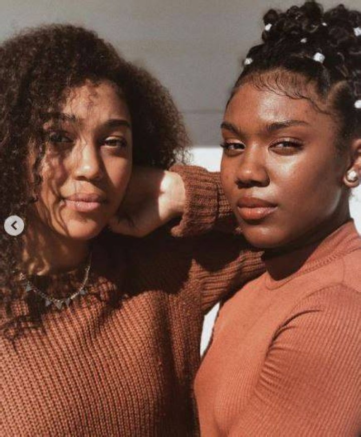 Mychala Lee and her sister