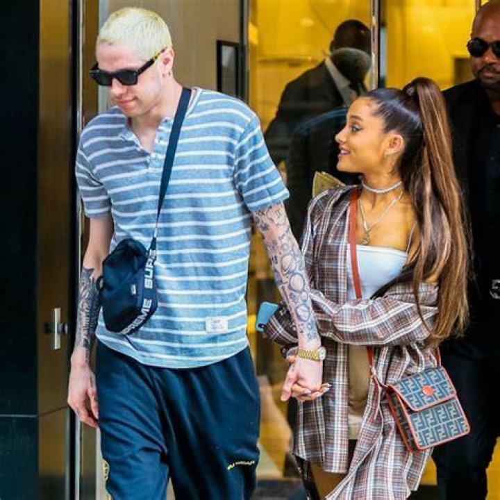 pete davidson ariana grande thank u next nasa fake smile