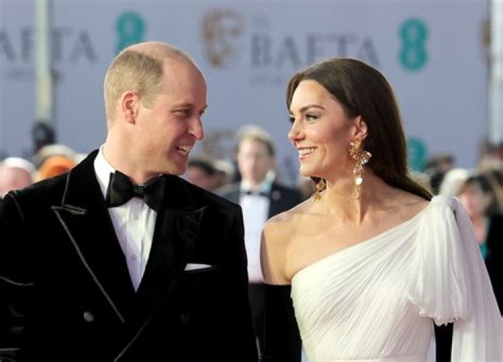 prince william kate middleton and kids share christmas card