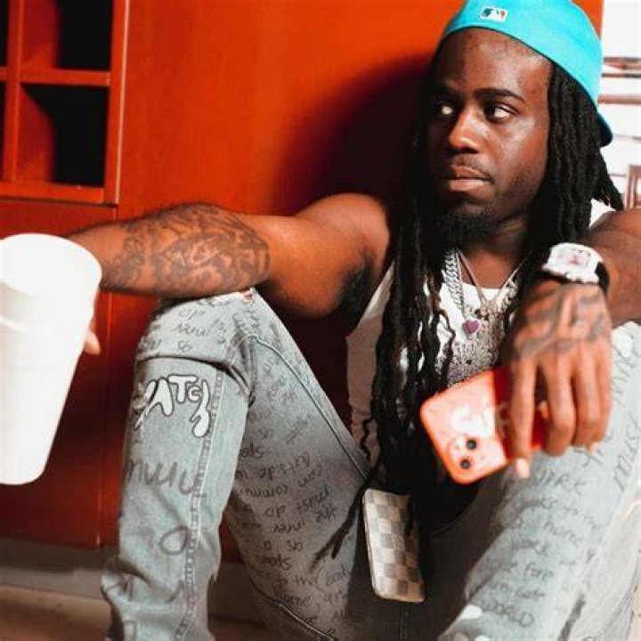Quel âge a Lil Jay ?