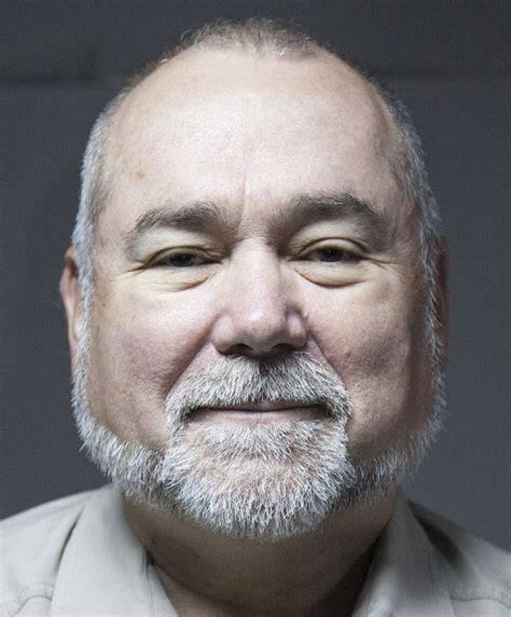 Robert David Steele appeared in various tours