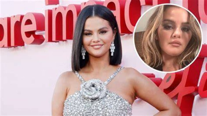 selena gomez braless blonde makeover