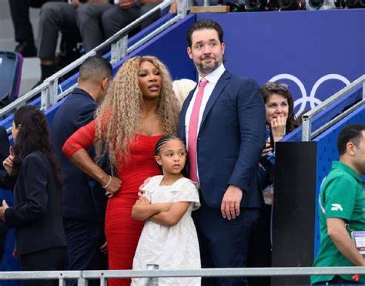 Serena Williams Alexis Ohanian 2019 met gala yellow dress with flowers white tux