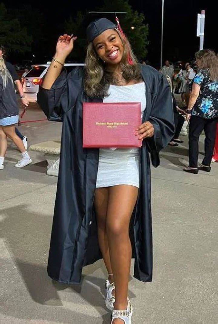 Shelomi Sanders graduation