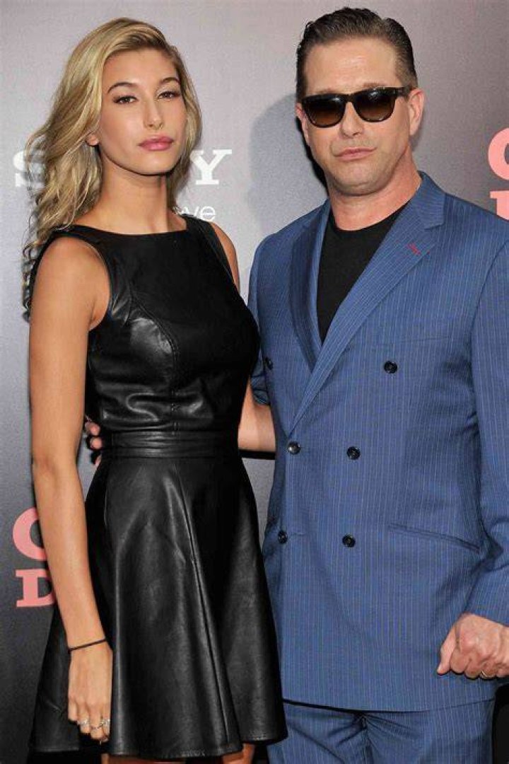 Stephen Baldwin comments on hailey baldwins photo of justin bieber
