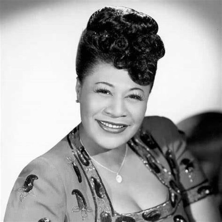 Who is Ella Fitzgerald? See Net-worth, Quote, Awards, Fact, Wiki