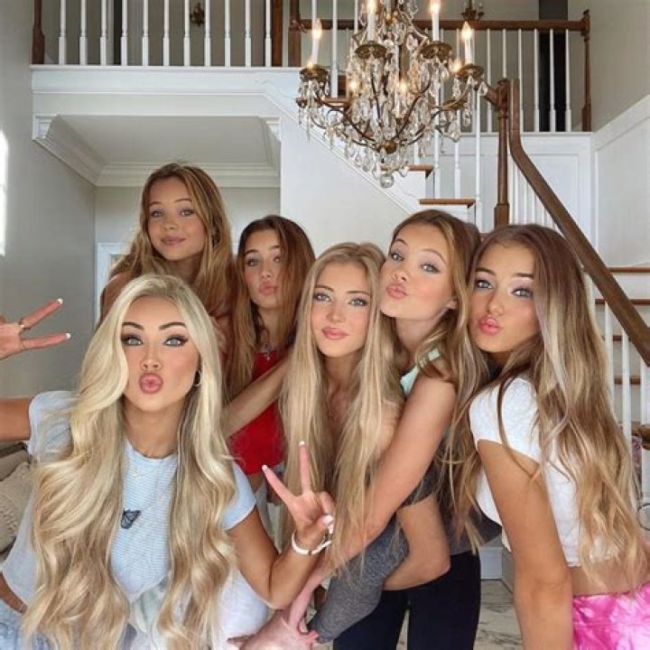Why is Katerina Rozmajzl famous?| Know her Age, Wiki, Height, Net Worth