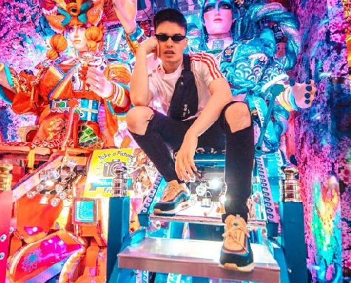 WillNE Net Worth, Age, Wiki, Bio, Height, Zodiac, Relationships & Children